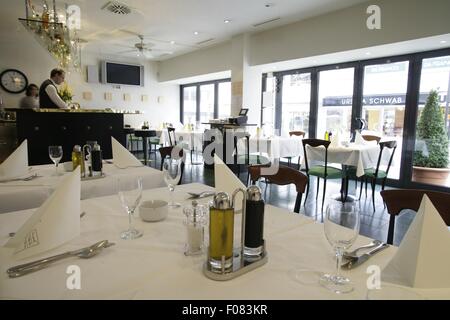 Le tabelle di cui al ristorante, Germania Foto Stock