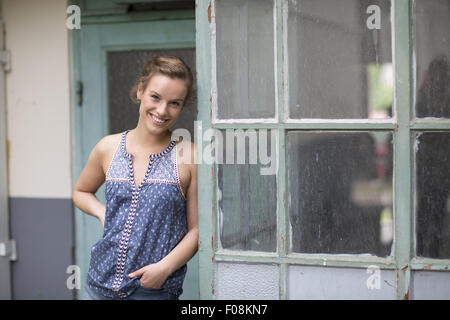 Gli attori che promuove la nuova stagione della Rote Rosen a Briese Studios con: Leoni Landa dove: Amburgo, Germania Quando: 08 Giu 2015 Foto Stock