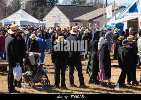 Campi fangosi nel tardo inverno è il motivo per cui le vendite pubbliche detenute da Lancaster County fuoco volontari aziende sono chiamati vendite di fango. Foto Stock