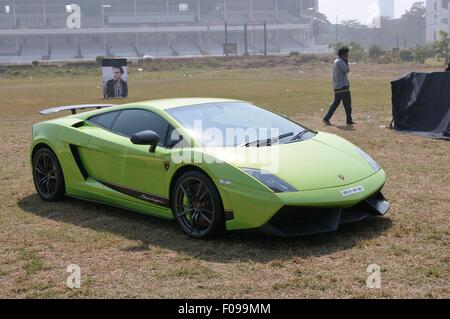 Green Lamborghini Gallardo , Bombay, India - gennaio 26,2013:Green Lamborghini Gallardo a Mumbai super car show, Foto Stock