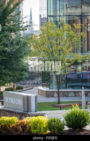 Il Centro Pace sulla strada principale nel centro cittadino di Greenville, South Carolina, Stati Uniti d'America. Foto Stock