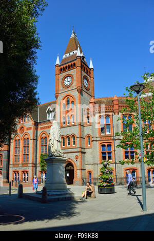Museo di lettura e il Municipio, Friar Street Reading, Berkshire, Inghilterra, Regno Unito Foto Stock