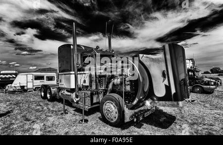 Camion americani fotografie scattate in un caso recente a Cirencester presi in bianco e nero per dare un più potente immagine Foto Stock