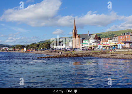 Vista sul mare di fronte a Largs North Ayrshire in Scozia Foto Stock