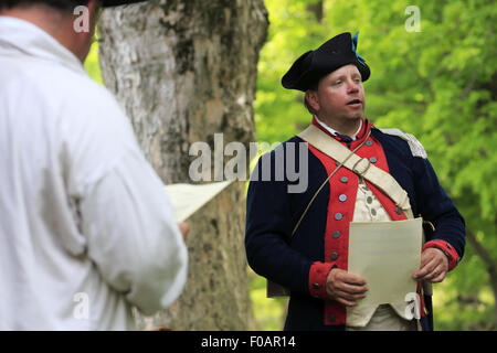 La corte marziale esercito continentale truppa guerra rivoluzionaria rievocazione storica a Cava Jockey Morristown National Historical Park NJ USA Foto Stock