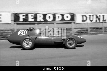 GP di Gran Bretagna : L'Aintree 18 luglio 1959. Tony Brooks Vanwall VW ritirato. Foto Stock