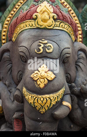 Santo elefante Ganesh statua, India Foto Stock