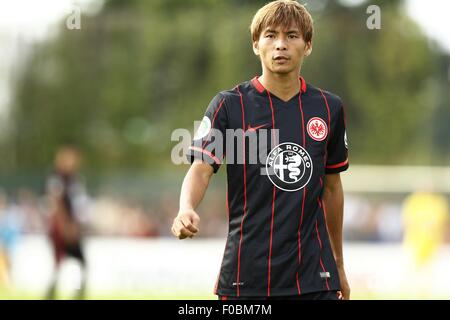 Bremen, Germania. 8 Ago, 2015. Takashi Inui la (Francoforte) Calcio/Calcetto : tedesco 'DFB Cup' 1° round match tra Bremer SV 0-3 Eintracht Francoforte alla Stadion am Panzenberg a Bremen, Germania . © Mutsu Kawamori/AFLO/Alamy Live News Foto Stock