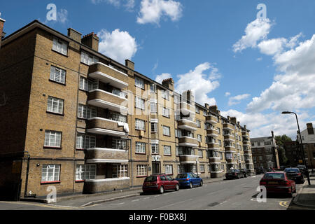 Un blocco di appartamenti su Fanshaw Street a Hoxton, East London REGNO UNITO KATHY DEWITT Foto Stock