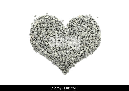Verde cambriano piccole pietre a forma di cuore,, isolato su sfondo bianco Foto Stock