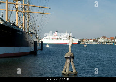 MS Deutschland, Traumschiff, Kreuzfahrtschiff, Foto Stock