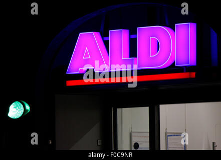 Markenname: 'Aldi', Dezember 2013, Berlino. Foto Stock