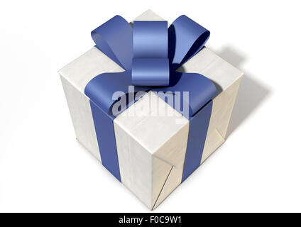 Un cubo a forma di scatola di pacchi avvolti in carta marrone e un bue ribbon e bow isolato su un bianco di sfondo per studio Foto Stock