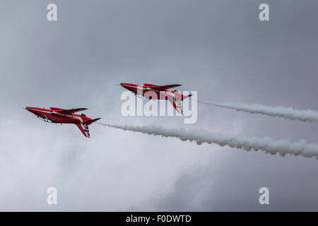 Le frecce rosse effettuando al 2015 airshow di Blackpool. Foto Stock