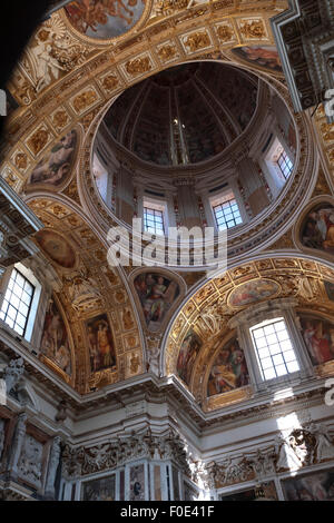 Gian Lorenzo Bernini sepolto nella cripta di famiglia nella chiesa di Santa Maria maggiore, Roma, Italia. Foto Stock