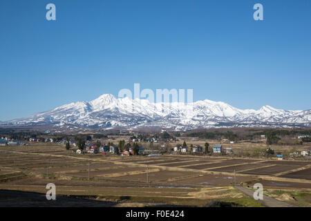 Montagne coperte di neve in Myoko, Niigata, Giappone Foto Stock