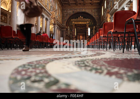 Gian Lorenzo Bernini sepolto nella cripta di famiglia nella chiesa di Santa Maria maggiore, Roma, Italia. Foto Stock