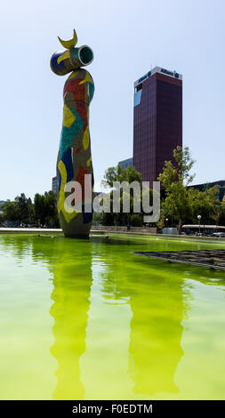 La scultura Donna e uccelli di Joan Miró (1983). Barcellona, Spagna. Foto Stock