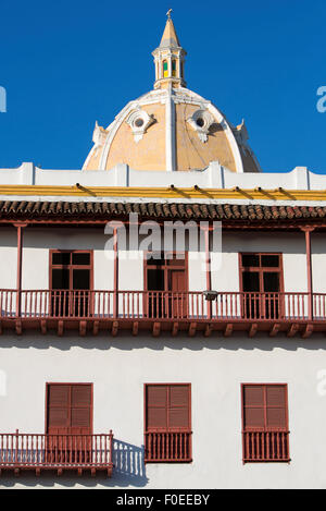 Architettura classica e la cupola di San Pedro claver chiesa, Cartagena. Colombia 2014. Foto Stock