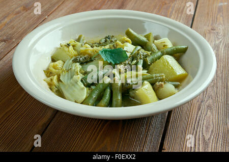 Utan ortaggi - ortaggi piatto soupy delle Filippine Foto Stock