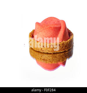 Tortine dolci farciti di crema. Con spazio di copia Foto Stock