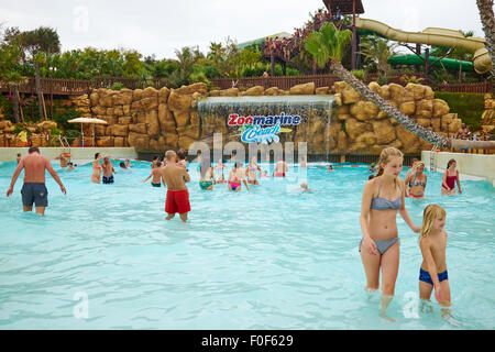Piscina Onda a Zoomarine Theme Park Guia Algarve Portogallo Foto Stock