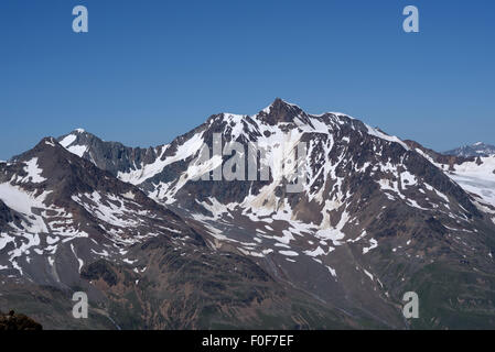 Wildspitze, la più alta montagna in Alto Adige, vista da Kreuzspitze, Oetztal, Austria Foto Stock
