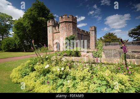 The Gatehouse presso il Castello di Dunster. Foto Stock