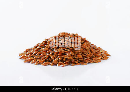 Flaxseeds (chiamato anche i semi di lino) - ricca fonte di grassi sani, agenti antiossidanti e fibre ottiche Foto Stock