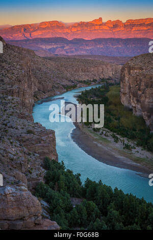 Parco nazionale di Big Bend in Texas è la più grande area protetta del deserto del Chihuahuan negli Stati Uniti. Foto Stock