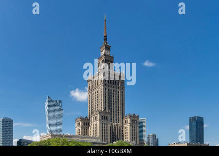 Il Palazzo della Cultura e della scienza è stato costruito dal 1952 al 1955. L'edificio è 231 metri di altezza, Varsavia, Masovian, Polonia, Europa Foto Stock