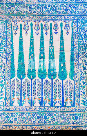 Turco artigianali piastrelle blu città di Istanbul in Turchia Foto Stock