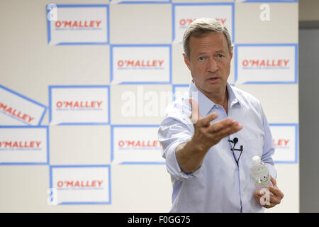 Città di Sioux, Iowa, USA. Il 15 agosto, 2015. Il candidato presidenziale Martin O'MALLEY parla alla sua nuova apertura ufficio della campagna nella città di Sioux. © Jerry Mennenga/ZUMA filo/Alamy Live News Foto Stock