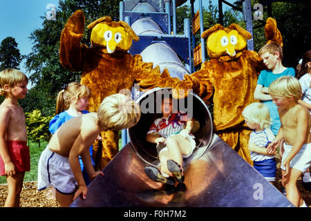 Paultons Family Theme Park. Otenza, Romsey. Hampshire, Inghilterra, Regno Unito, circa ottanta Foto Stock