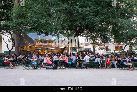 L'originale Shake Shack a Madison Square Park a Manhattan a New York Foto Stock