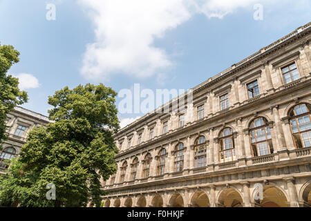L'Università di Vienna (Universitat Wien) è una università pubblica fondata dal Duca Rodolfo IV nel 1365. Foto Stock
