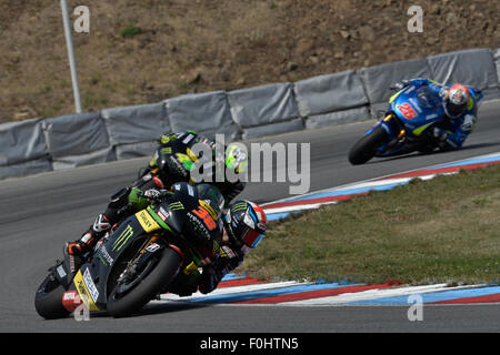 Brno, Repubblica Ceca. Il 16 agosto, 2015. Repubblica ceca MotoGP. Gran Premio Bwin Bradley Smith (Monster Yamaha Tech3) durante la gara. Credit: Azione Plus immagini di sport/Alamy Live News Foto Stock