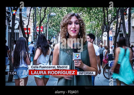 Madrid Spagna,Europa televisione ispanica spagnola,media schermo,notizie,reporter,giornalista,m Foto Stock