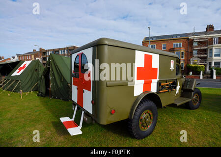 Guerra mondiale 2 ambulanza e ospedale da campo Foto Stock