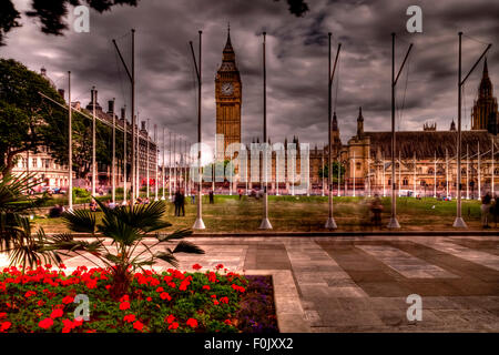 La piazza del Parlamento e le case del parlamento di Londra, Inghilterra Foto Stock