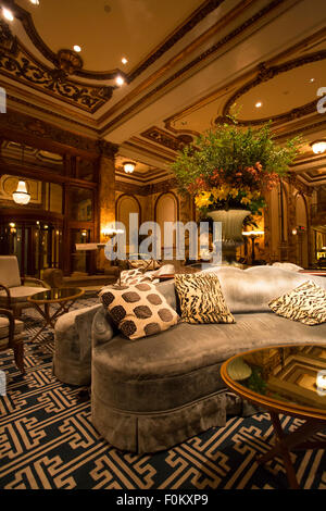 Dettaglio dell'Interno presso il Fairmont Hotel di San Francisco di Notte nel 2012 Foto Stock