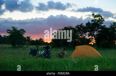 Escursioni in bicicletta in Zimbabwe, Africa Foto Stock