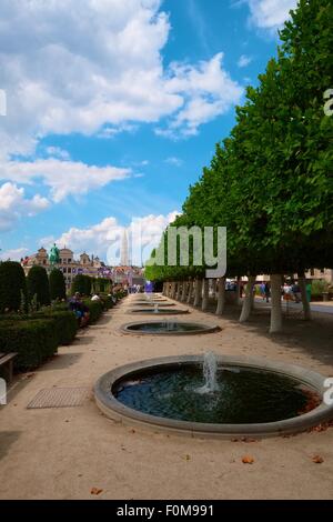 Giardini della Biblioteca Reale di Bruxelles Foto Stock