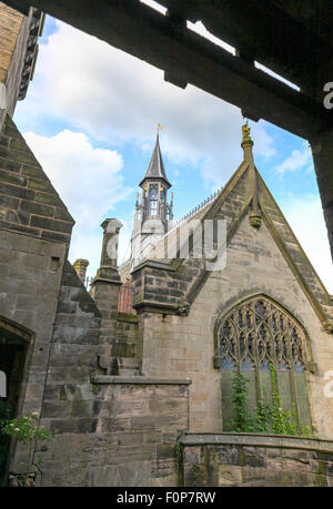 Alton Towers casa abbandonati in Estate Theme Park Gardens Inghilterra Staffordshire REGNO UNITO Foto Stock