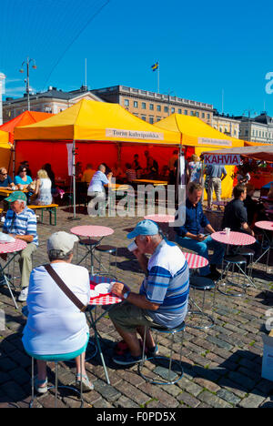 Ristorante e bar terrazze, Kauppatori, la piazza del mercato, Helsinki, Finlandia, Europa Foto Stock