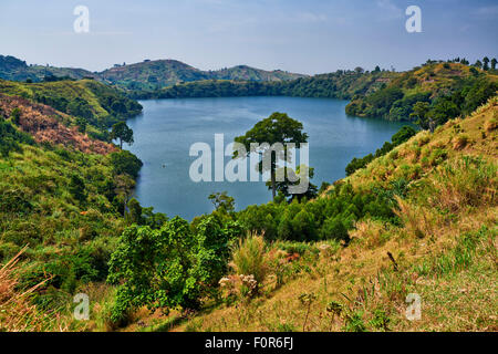 Lago Nkuruba, Bunyaruguru cratere laghi Regione, Uganda, Africa Foto Stock