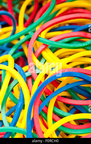 Colorate bande di gomma Foto Stock