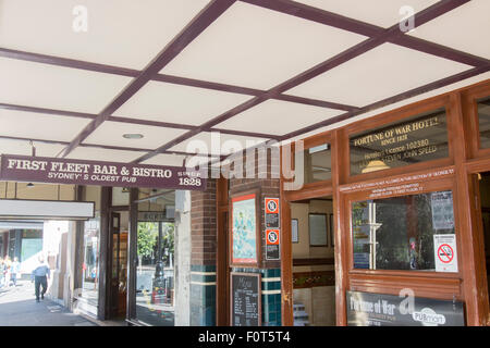 La fortuna della guerra, Sydney più antico pub, situato su George Street nella area di Rocks, Nuovo Galles del Sud, Australia Foto Stock