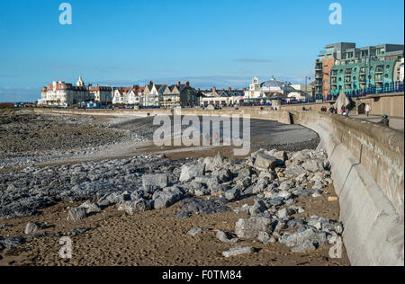 Porthcawl Esplanade e fronte mare nel Galles del Sud nel gennaio Foto Stock