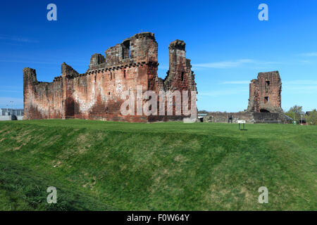 Le rovine del castello di Penrith, English Heritage, città di Penrith, Cumbria County, Foto Stock